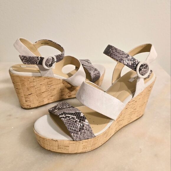 Geox Respira Wedged Sandals In Gray Snakeskin embossed leather 9 - Picture 1 of 9
